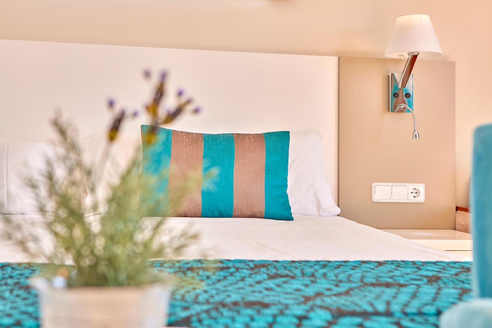Universal Hotel Lido Park & Spa Peguera Luaran gambar